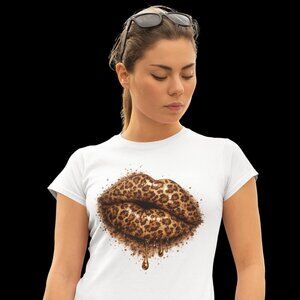 💋 Glossy Leopard Print Kiss T-Shirt for Women | Trendy Animal Print Graphic Tee